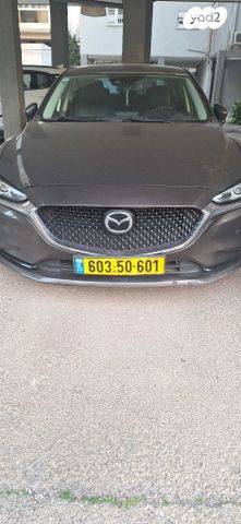 מודעת רכב מאזדה 6