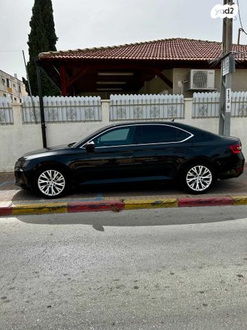 מודעת רכב סקודה סופרב