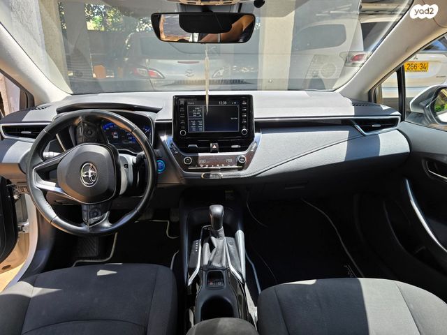 מודעת רכב טויוטה קורולה