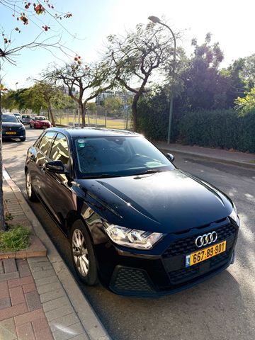 מודעת רכב אאודי A1