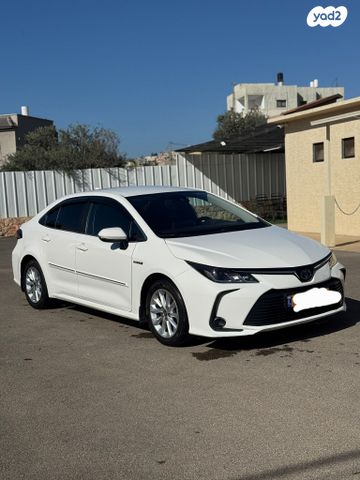 מודעת רכב טויוטה קורולה