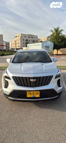 מודעת רכב קאדילק XT4