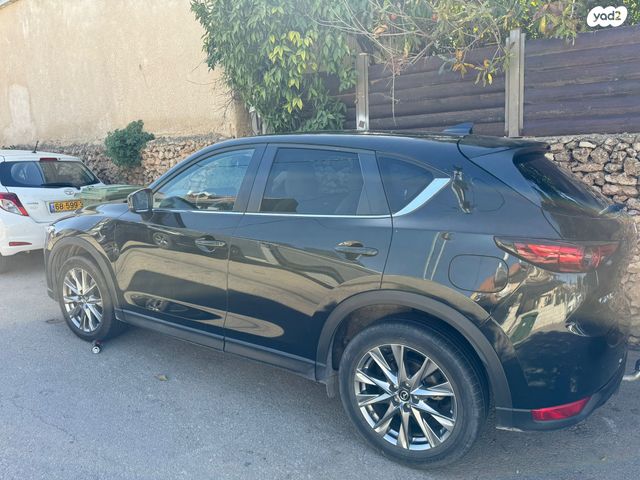 מודעת רכב מאזדה CX-5