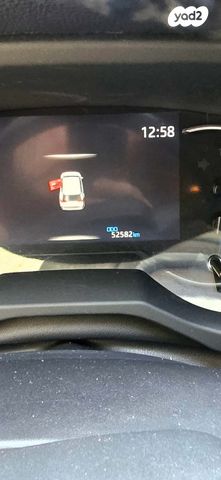 מודעת רכב טויוטה RAV4