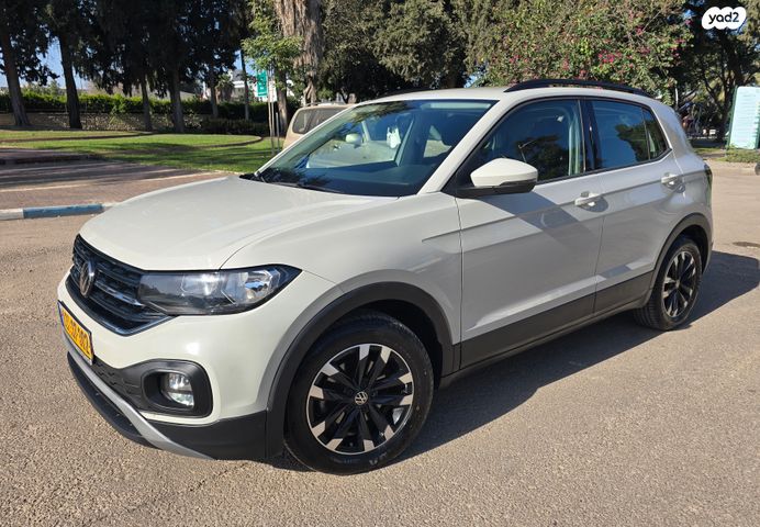 מודעת רכב פולקסווגן T-קרוס 1