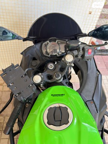 מודעת רכב קאוואסאקי נינג'ה 400