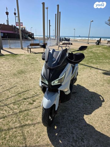 מודעת רכב סאן יאנג ג'וי-מקס Z-250