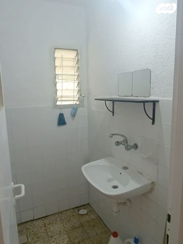 אוהלי יעקב 9