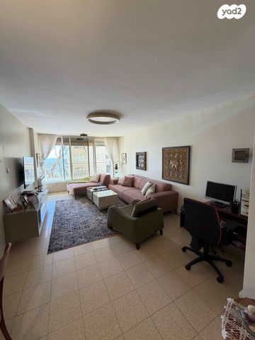 אליהו בית צורי 