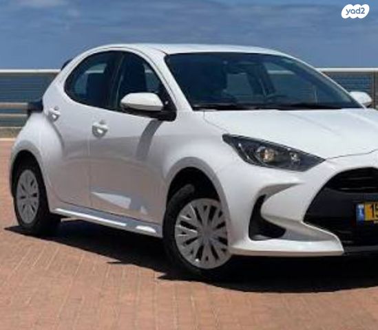 מודעת רכב טויוטה יאריס