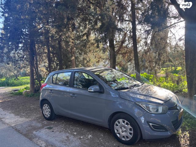 מודעת רכב יונדאי i20