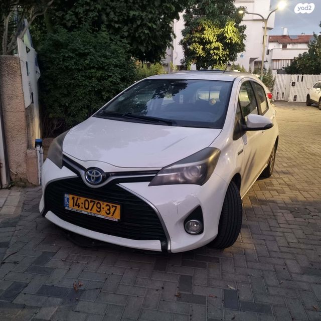 מודעת רכב טויוטה יאריס