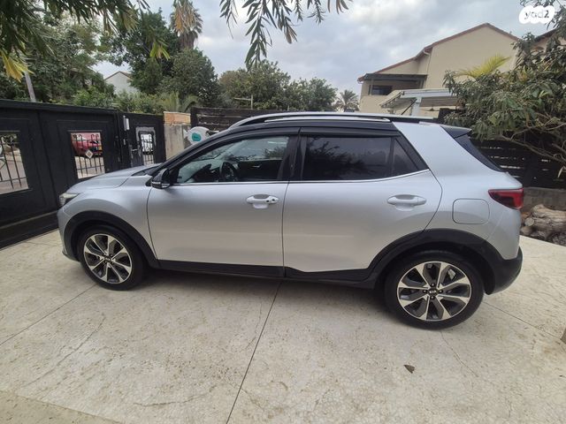 מודעת רכב קיה סטוניק