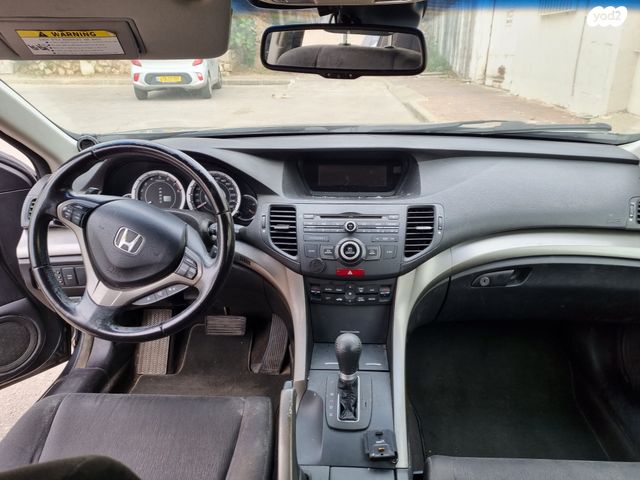 מודעת רכב הונדה אקורד