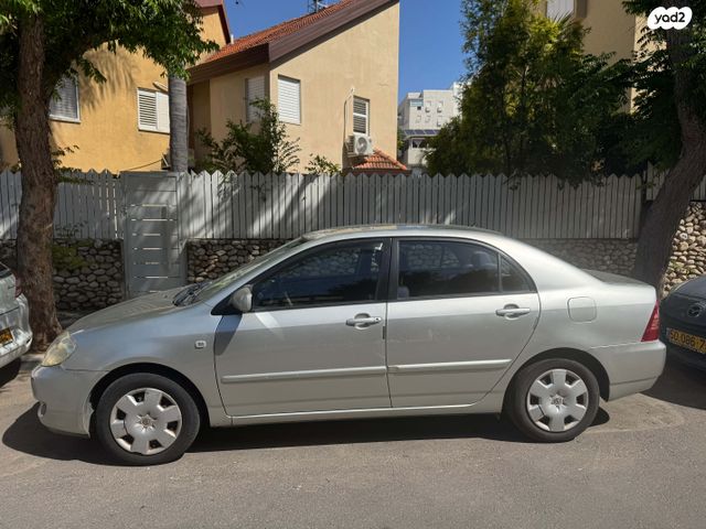 מודעת רכב טויוטה קורולה