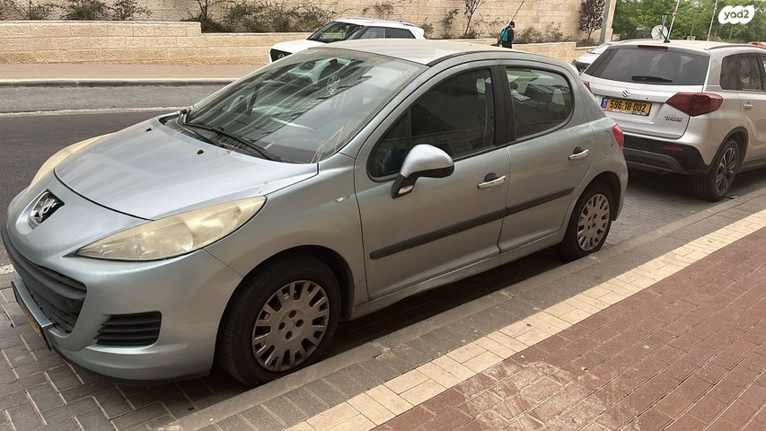 מודעת רכב פיג'ו 207