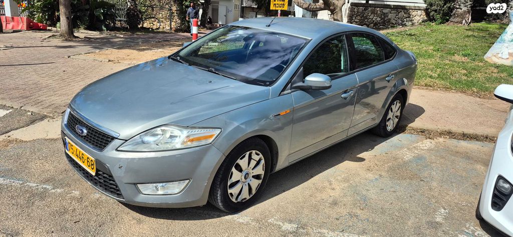 מודעת רכב פורד מונדאו