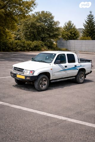 מודעת רכב טויוטה היילקס