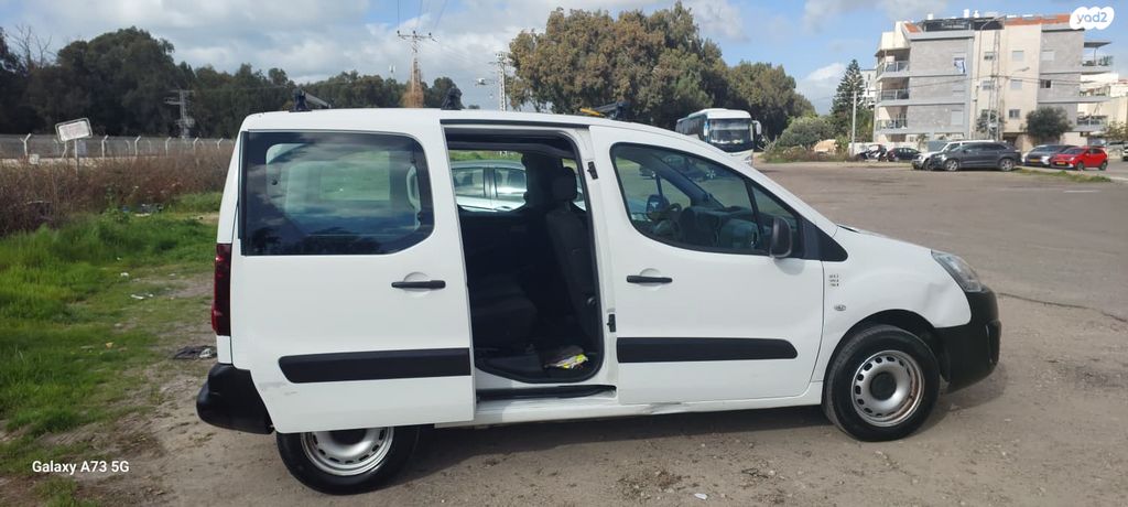 מודעת רכב סיטרואן ברלינגו