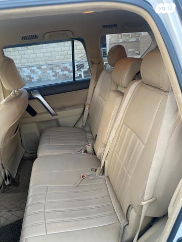 מודעת רכב טויוטה לנד קרוזר