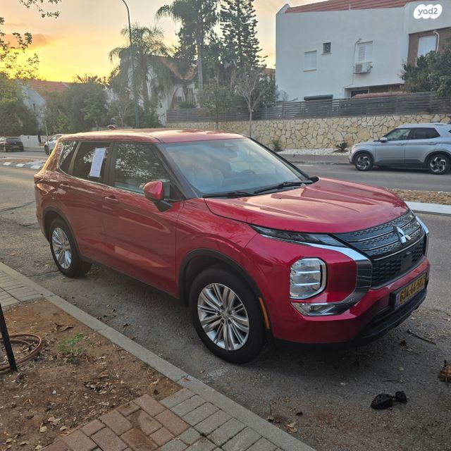 מודעת רכב מיצובישי אאוטלנדר