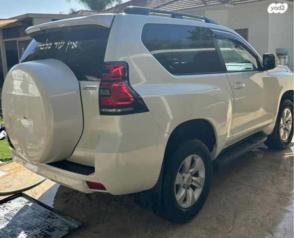 מודעת רכב טויוטה לנד קרוזר