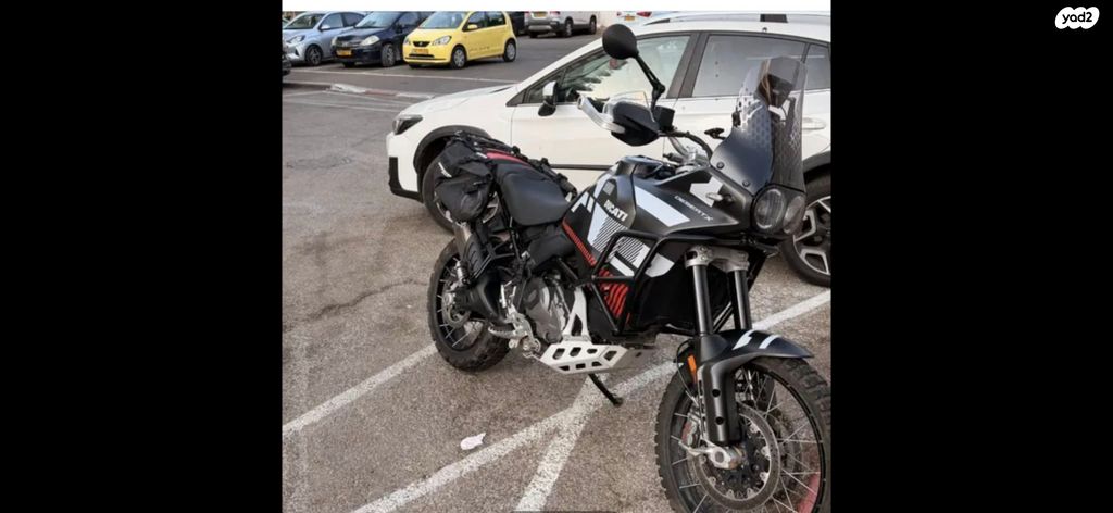 מודעת רכב דוקאטי Desert X