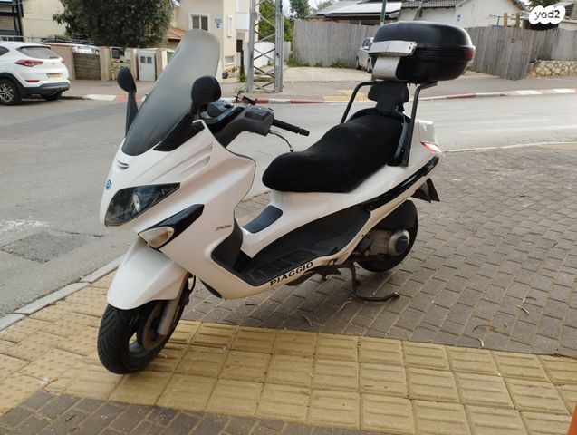 מודעת רכב פיג'ו אחר