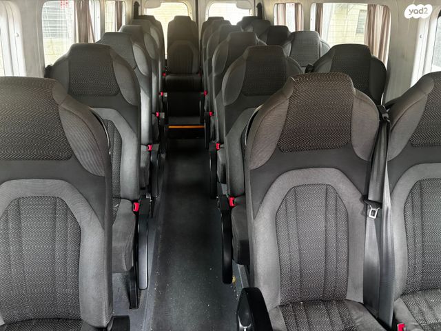 מודעת רכב מיניבוסים ורכבי הסעות