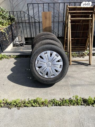 feedItemObj.data.row_1