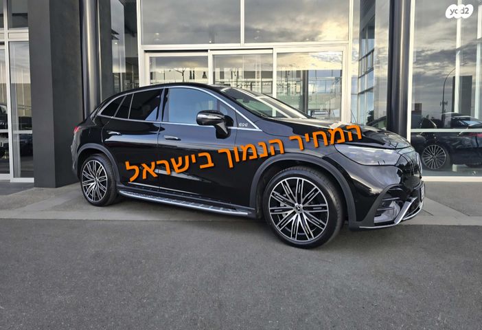 מודעת רכב מרצדס-בנץ EQE SUV