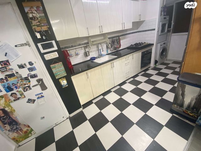 אבא אחימאיר 8