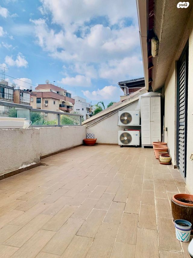 דירה, יהודה רגוניס 8, רמב"ם, ראשון לציון