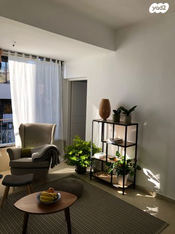 פנחס רוטנברג 16