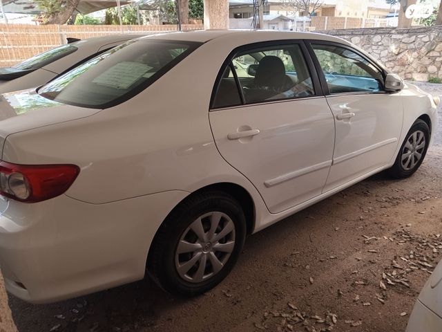 מודעת רכב טויוטה קורולה