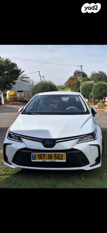 מודעת רכב טויוטה קורולה