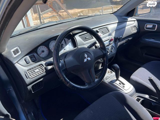 מודעת רכב מיצובישי לנסר