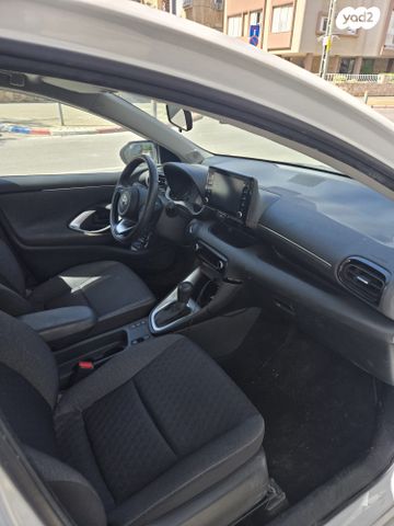 מודעת רכב טויוטה יאריס