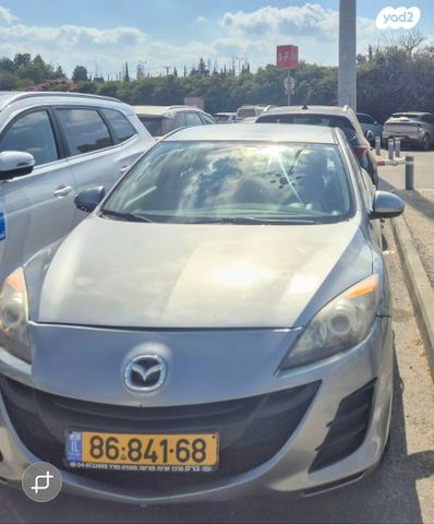 מודעת רכב מאזדה 2