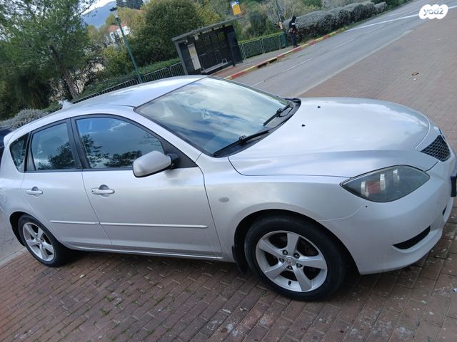 מודעת רכב מאזדה 3