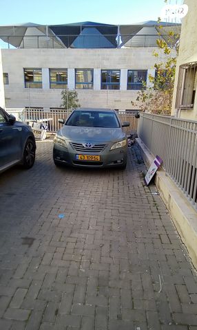 מודעת רכב טויוטה קאמרי