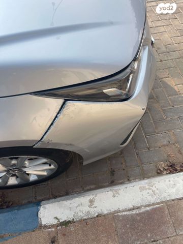 מודעת רכב טויוטה קורולה