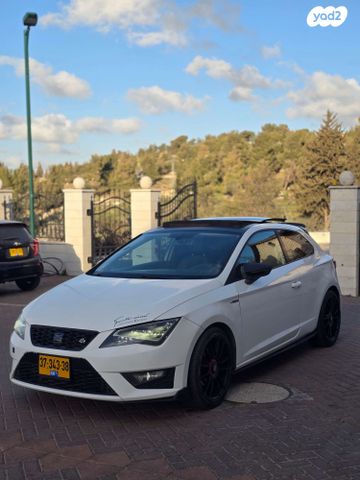 מודעת רכב סיאט לאון