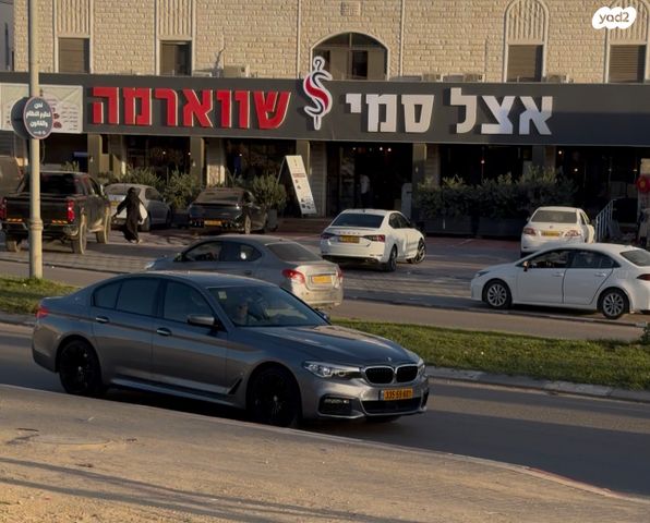 מודעת רכב ב מ וו סדרה 5