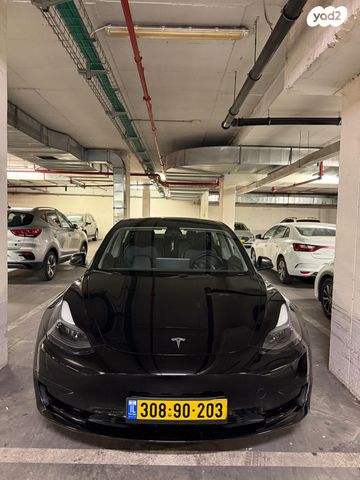 מודעת רכב טסלה מודל 3
