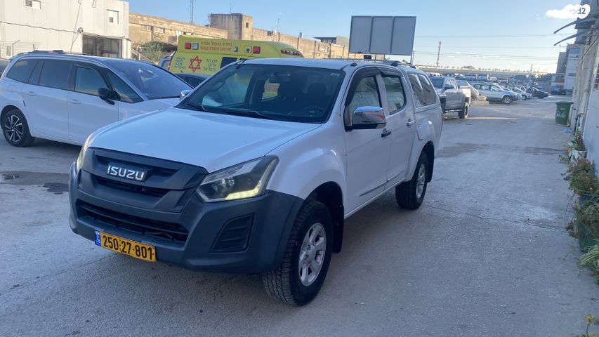 מודעת רכב איסוזו די-מקס