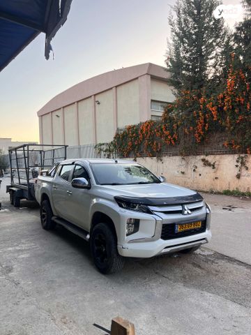 מודעת רכב מיצובישי טרייטון / L200