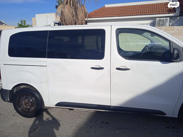 מודעת רכב סיטרואן ג'אמפי