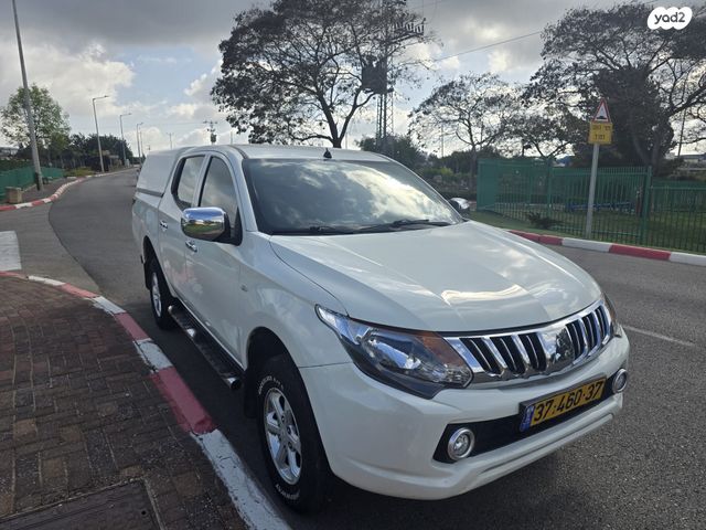 מודעת רכב מיצובישי טרייטון / L200