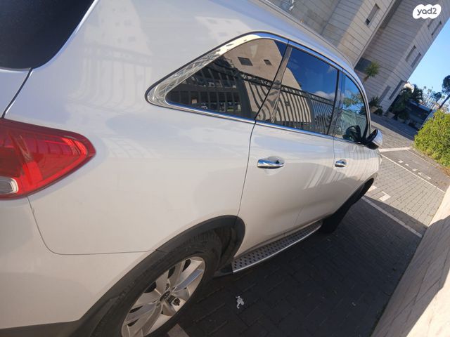 מודעת רכב קיה סורנטו